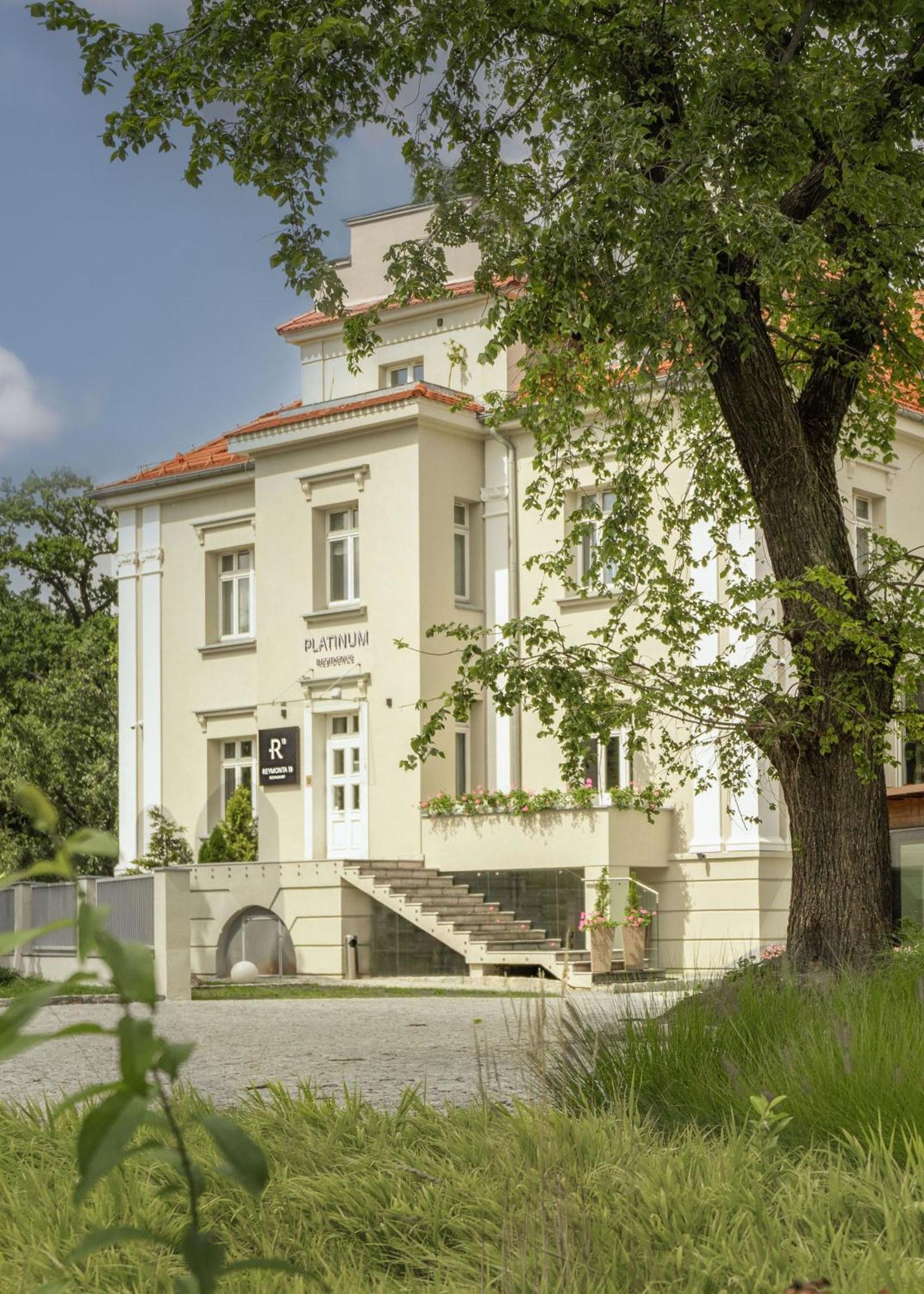 Platinum Residence Boutique Poznań Buitenkant foto